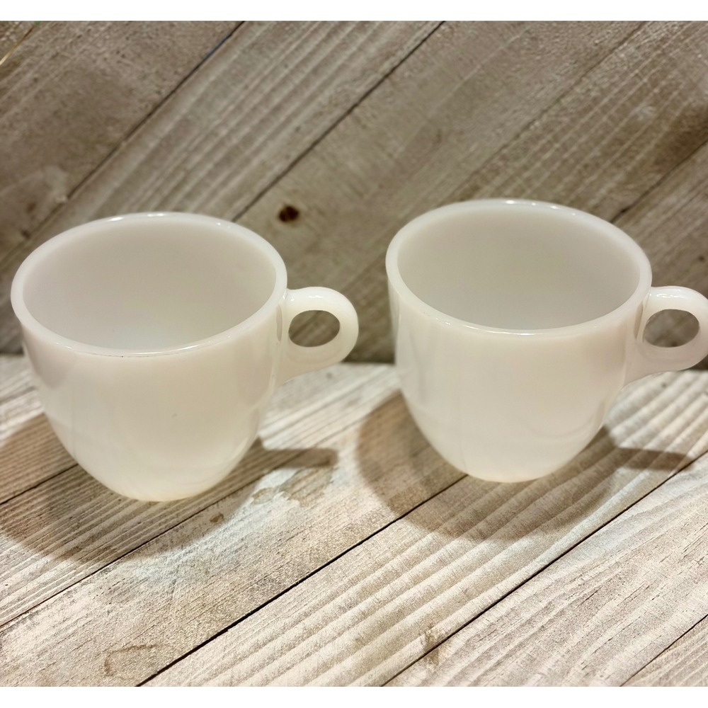 Fire King Oven Proof Milk Glass Coffee Cups Mugs Set of 2‎ White Vintage
